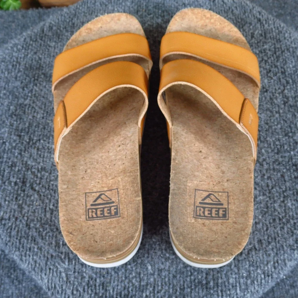 Reef Cushion Vista Hi Women Platform Slide Sandals Size 8 Beach Tan Synthetic